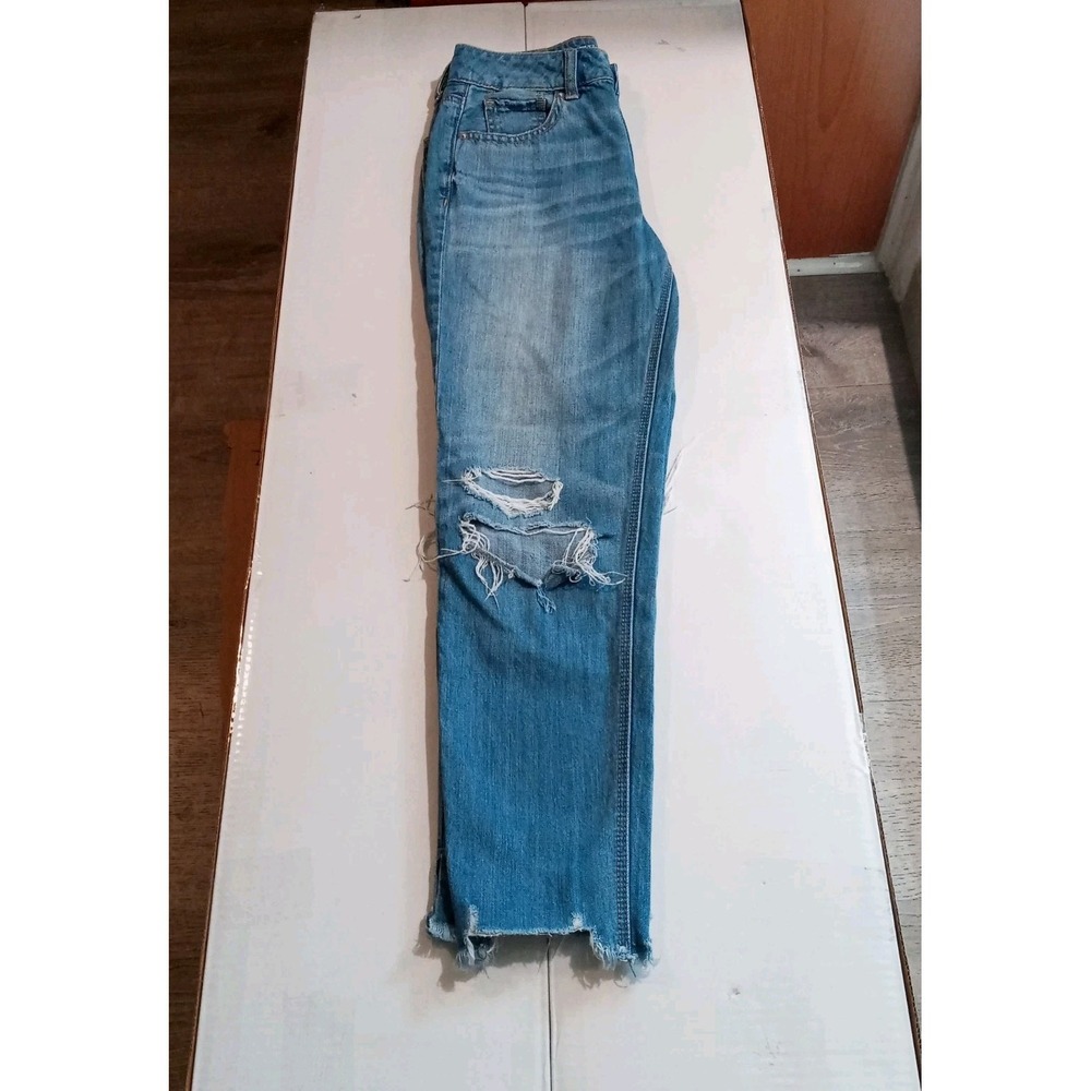 American Eagle High Rise Tomgirl Ripped Blown Out Jeans Size 0. 26X25 Grunge Y2K - Picture 6 of 16